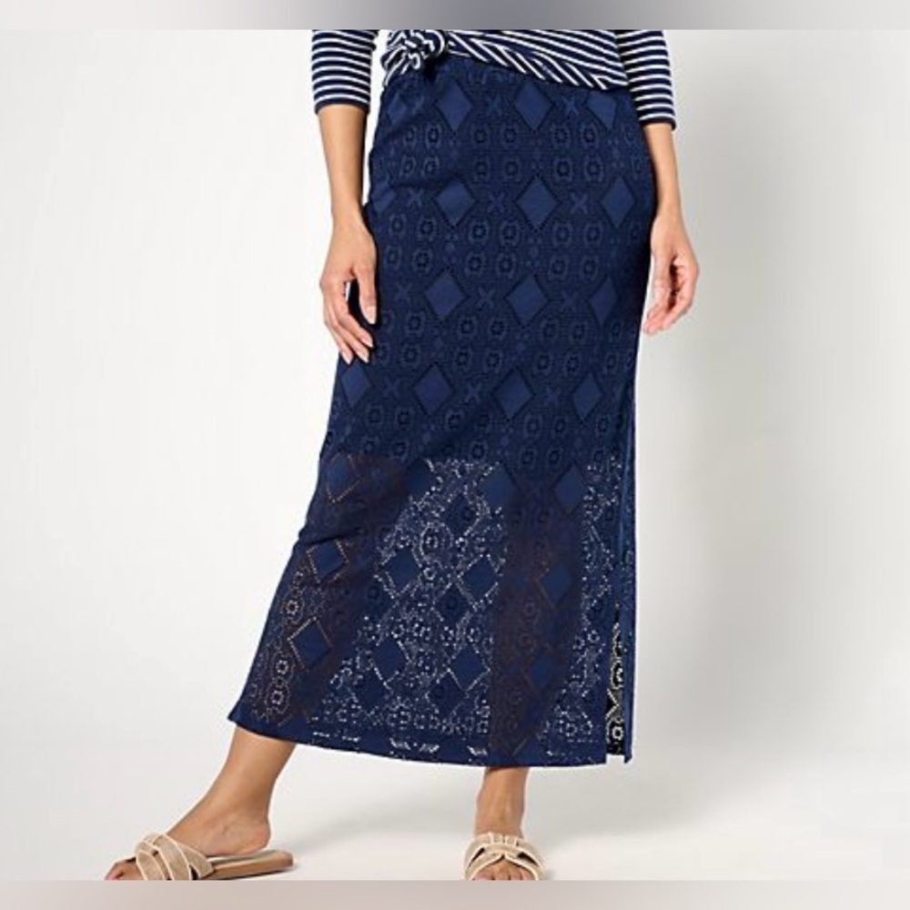 Susan Graver Soleil Navy Knit Lace Skirt Size Small